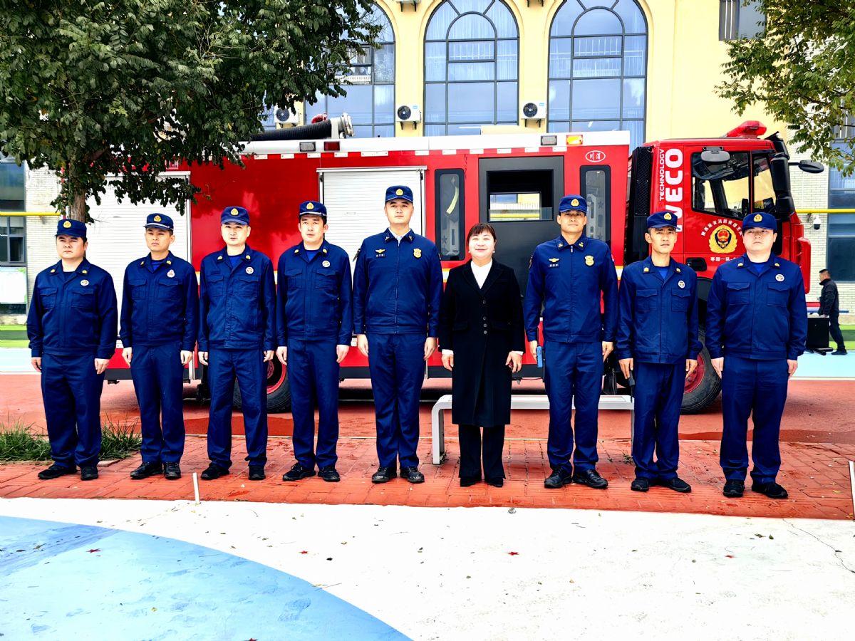 筑牢安全防线，护航青春校园——延安博文中学开展消防应急演练